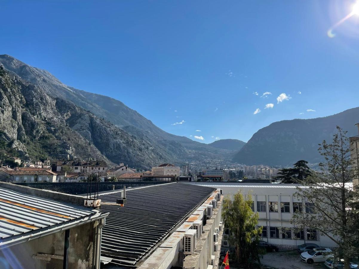 Downtown Apartment Kotor Exterior photo